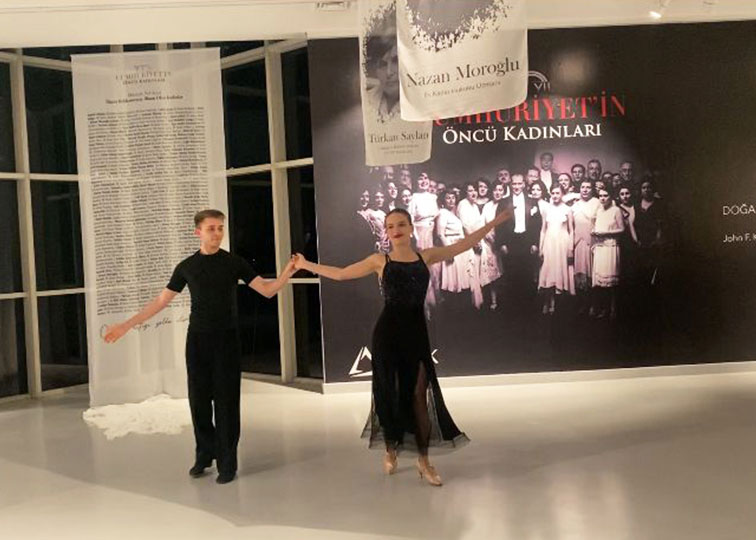 Cumhuriyet'in Öncü Kadınları